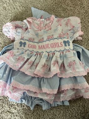 The poshpiglet skirted bubble